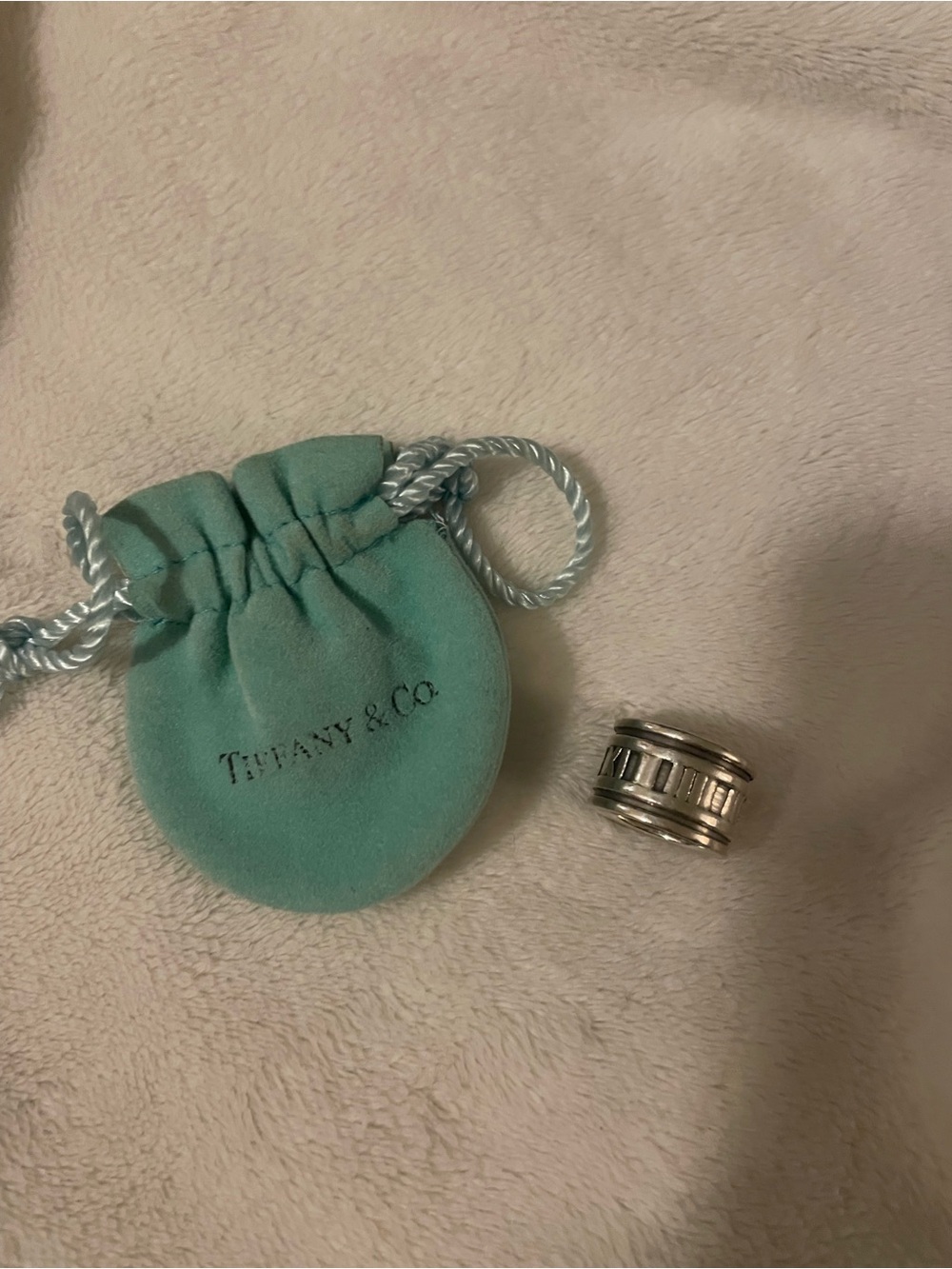 Tiffany & Co. Silver Wide Atlas Ring with Blue Pouch